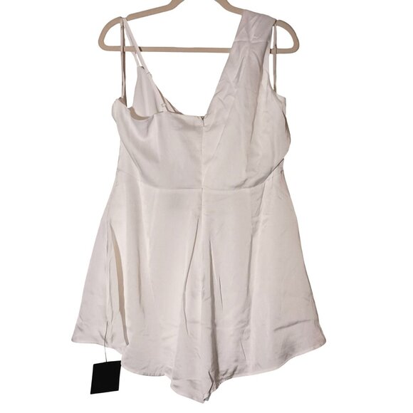 NEW‎ Lulus Likely Lover Ivory Satin Asymmetrical Cowl Neck Romper 2" Inseam XL - Picture 10 of 16